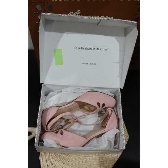 Chase + Chloe Kimmy 36 Pink Retro Vintage Style Pinup Rockabilly T-Strap sz 7.5 - Picture 8 of 9